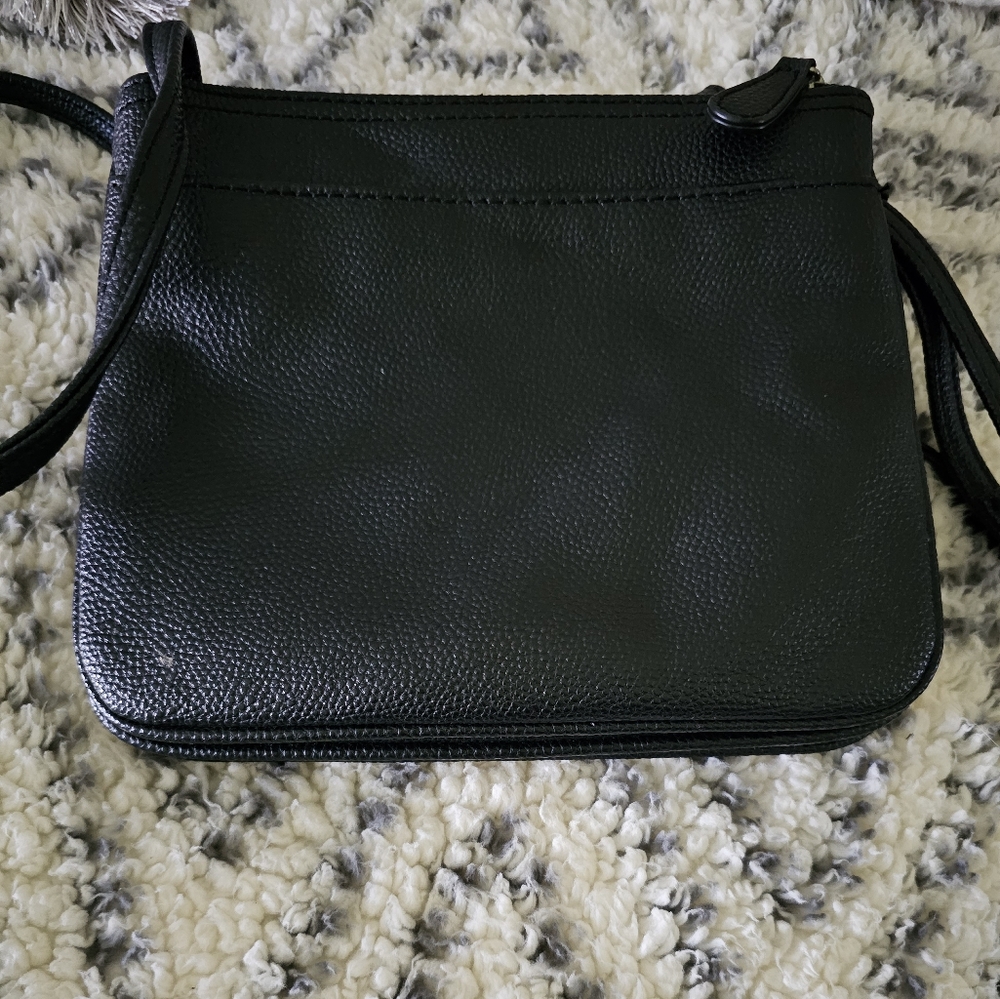 Guess Purse - Picture 2 of 3